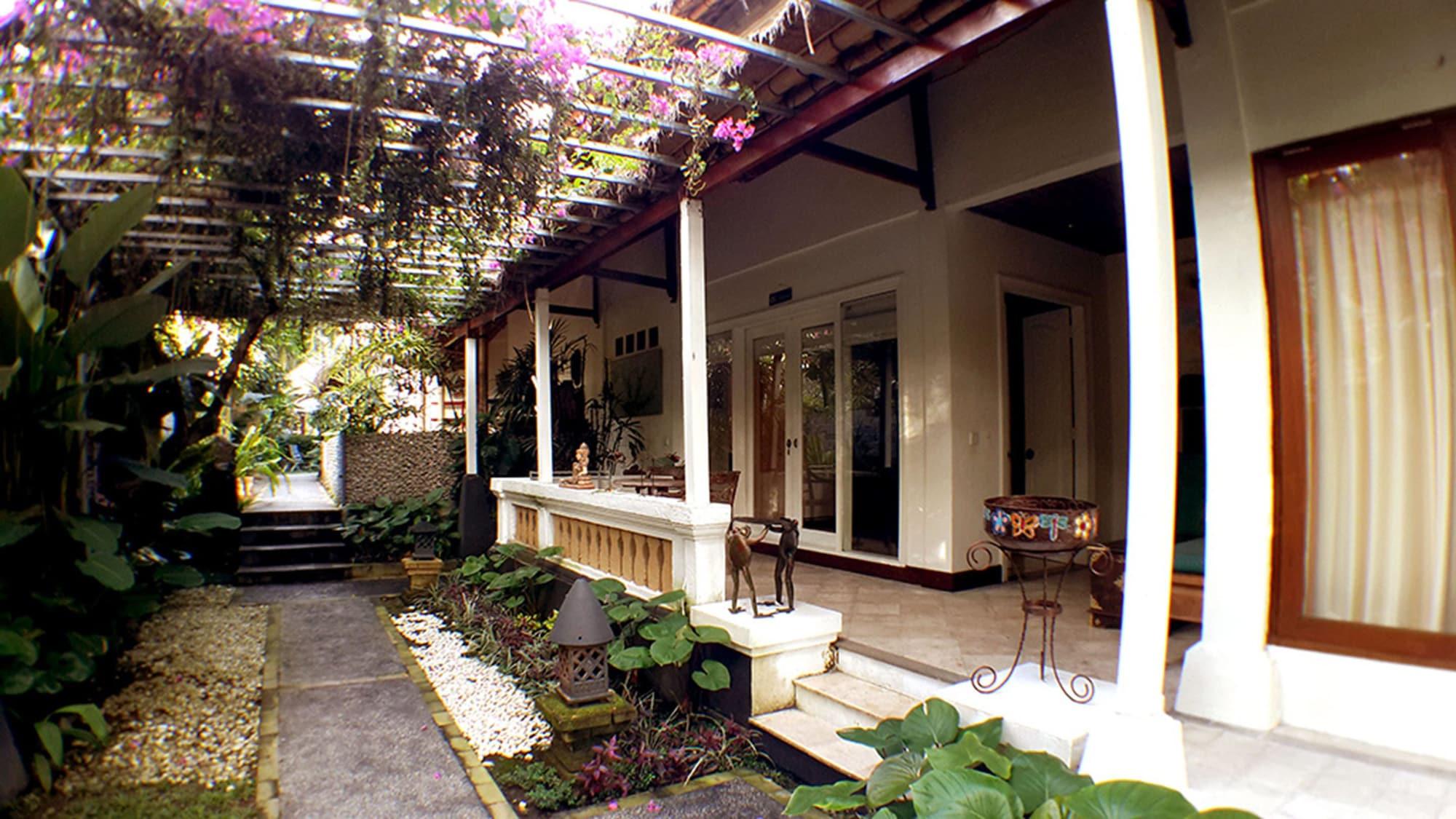 Gajah Biru Bungalows Ubud  Exterior photo