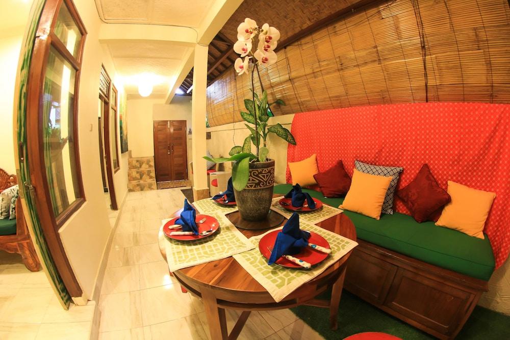 Gajah Biru Bungalows Ubud  Exterior photo