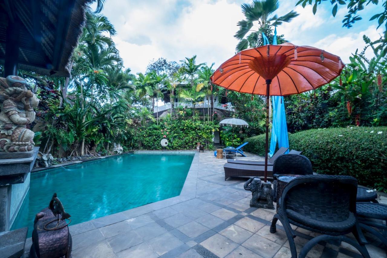 Gajah Biru Bungalows Ubud  Exterior photo